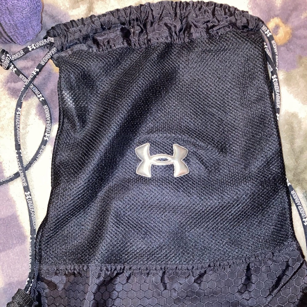 Under armor drawstring bag